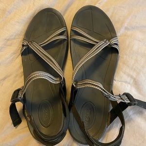 Teva Sandal’s